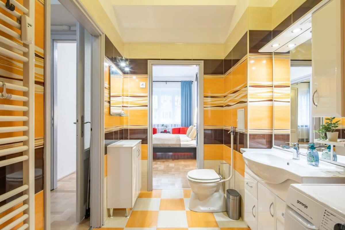 Large And Comfy Апартаменти Будапешт